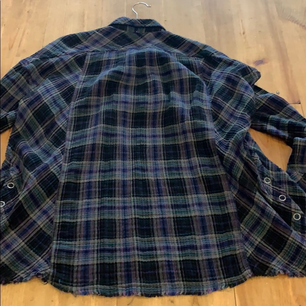 Perfect fall flannel - Picture 4 of 4